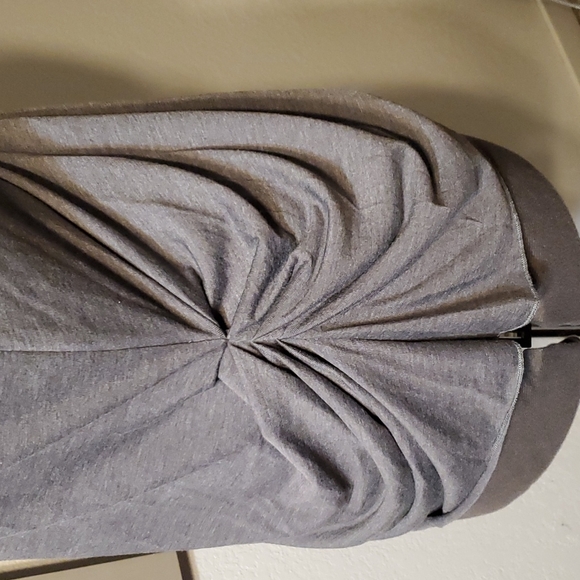 NWT Express Top in Medium Grey - Picture 6 of 16